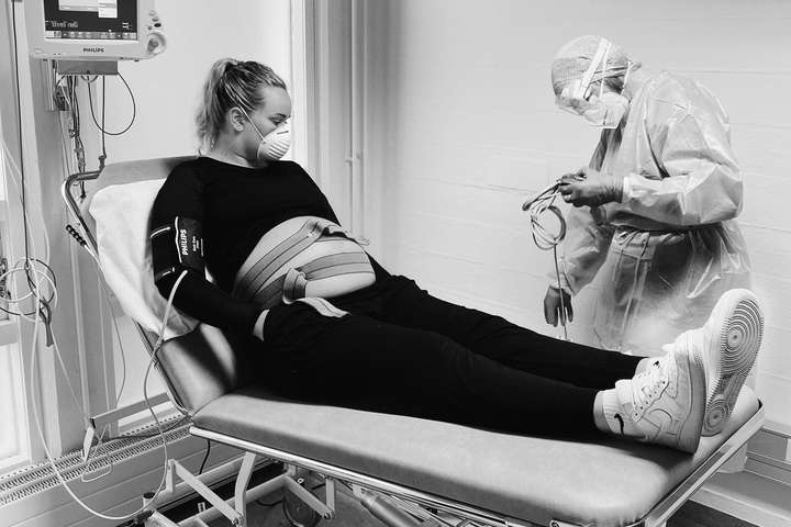 Gabríela ólétt og smitaðist af rjómafernu – Amma smituð líka