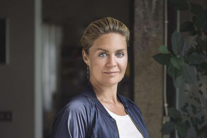 Nína Dögg leikur móður Júlíu