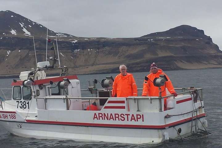 Séra Karl er farinn á strandveiðar: „Bið Guð að blessa skipsfélaga minn“