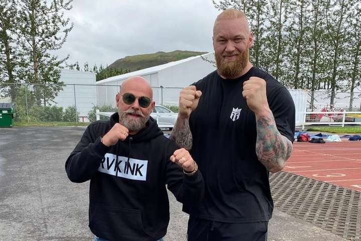 Bubbi gerir enn ein mistökin: „Myndin af mér og Hafþóri var taktlaus og mistök af minni hálfu“