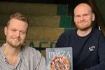 Kjúklingabaunapítsa með sætum kartöflum, jalapeni og beikoni