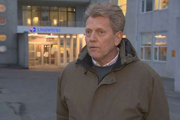 Metfjöldi smita í gær og vaxtahraðinn aldrei meiri