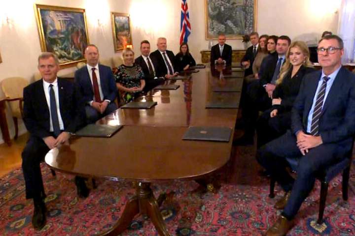 KÖNNUN – Ertu ánægð(ur) með nýju ríkisstjórnina?
