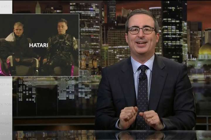 John Oliver skemmtir sér yfir Höturum