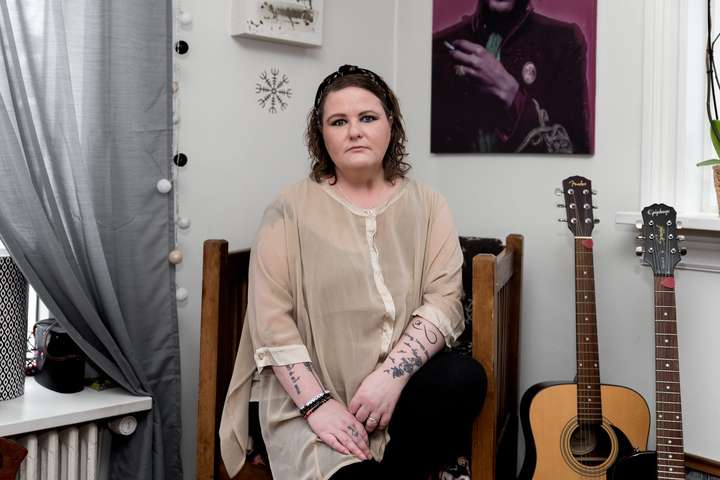 Alma var látin taka gagnslaust lyf í 18 mánuði