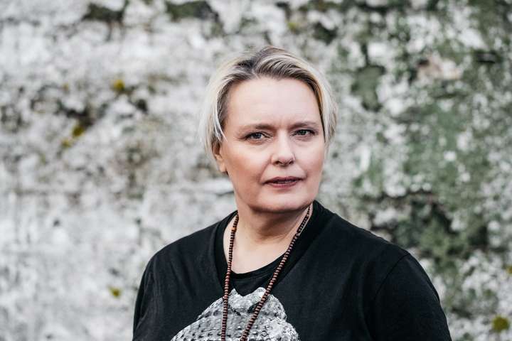 Fór ekki í brjóstahaldara fyrr en á þingi