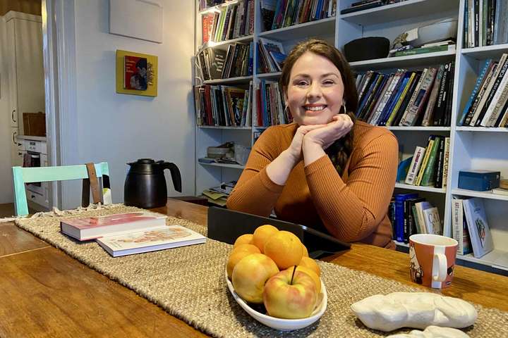 Teiknarinn Hlíf Una – Kaldhæðni vék fyrir væmni
