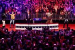 Donald Trump steig „dans“ með Village People – MYNDBAND