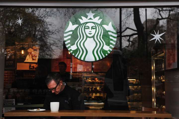 Starbucks bannar notkun margnota kaffibolla