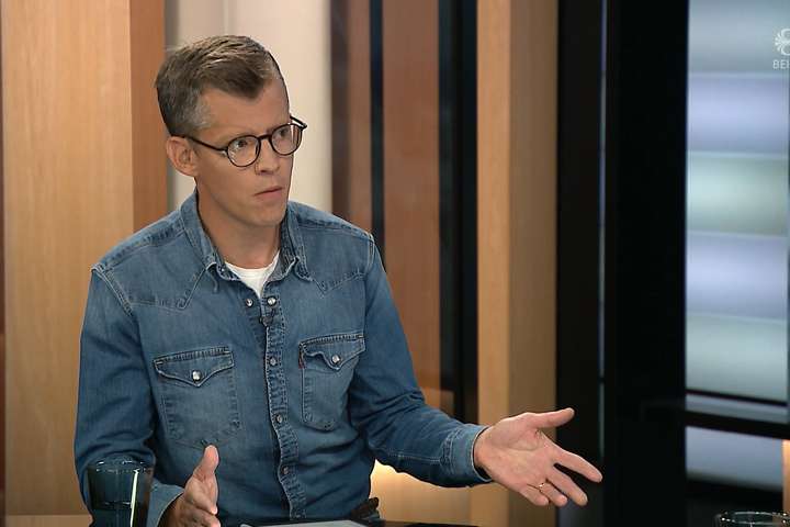 Segir eldislax í ám vera áralangt umhverfisslys: „Veikir stofninn verulega“