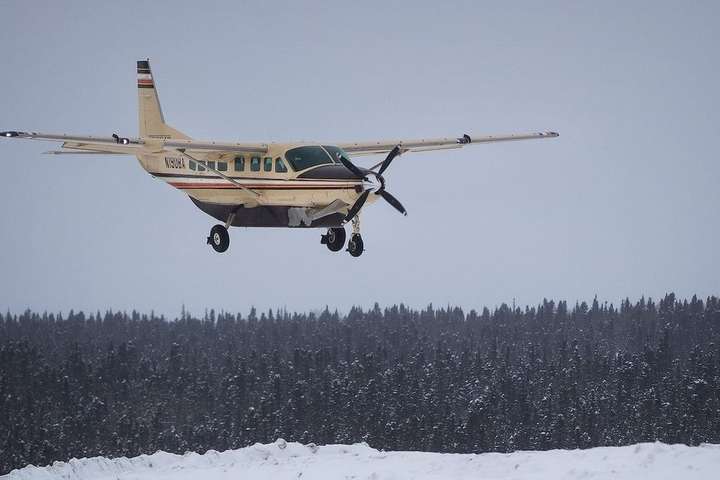 Flugvél með níu farþegum horfin í Alaska – Skelfilegt skyggni torveldar leitinni