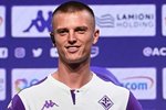 Albert er mættur til landsins og gefur skýrslu fyrir dómi