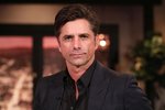 Barnfóstra John Stamos misnotaði hann í æsku: „Ég pakkaði því niður eins og fólk gerir“