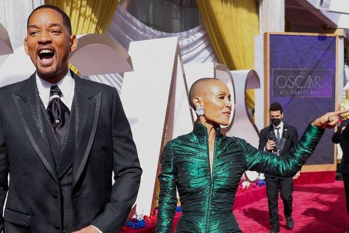 Uppákoma á Óskarsverðlaununum: Will Smith sló Chris í nótt MYNDBAND