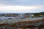 Sjúkraflutningamenn biðu eftir lögreglu fyrir utan heimili Gísla á meðan honum blæddi út