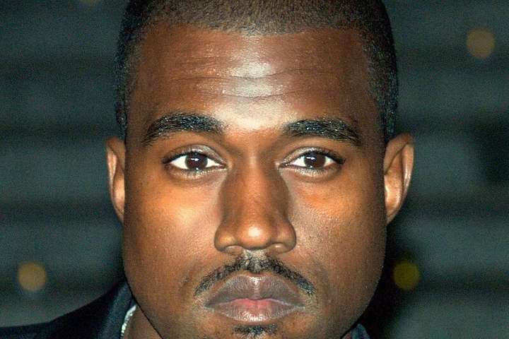 Kanye kominn úr dvala: „Mig langar að lýsa mig dáinn í ár“