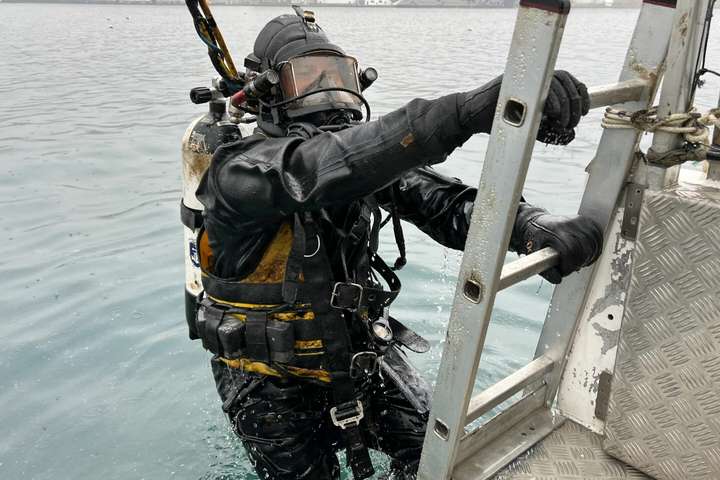 The Coast Guard has poured concrete into the holes of oil tanker El Grillo
