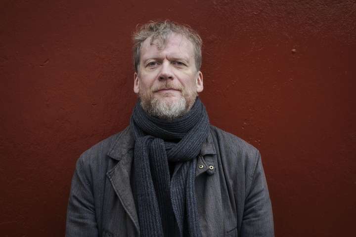 Sigurjón Kjartansson er með hænur í garðinum: „Kannski felst lífsgátan í að díla við eigin drauga“