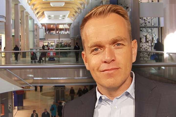 Óvænt hamingjustund í Kringlunni – Hetjan unga pikkaði í Guðmund: „Hæ, manstu ekki eftir mér?“