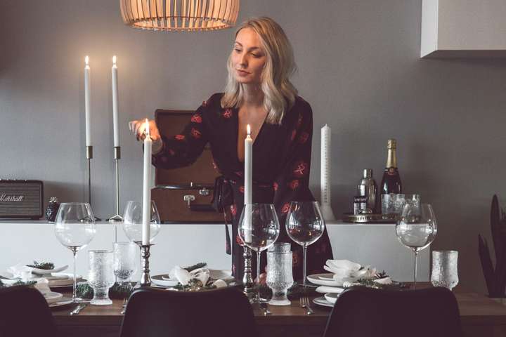 Flugfreyja með látlausan stíl