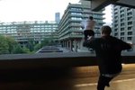 Nýttu sé parkour til að koma sér á milli lestarstöðva – Myndband