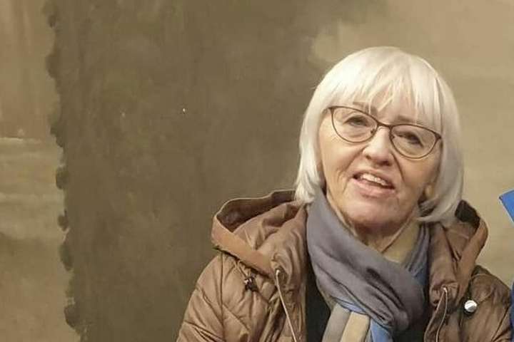 Hallgrímur samdi ljóð í tilefni af stórafmæli Silju Aðalsteins: „Eldurinn sem alltaf brennur”