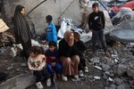 Ísraelar stórauka árásir á Palestínumenn nú þegar glittir í vopnahlé – Minnst 24 drepnir frá dögun