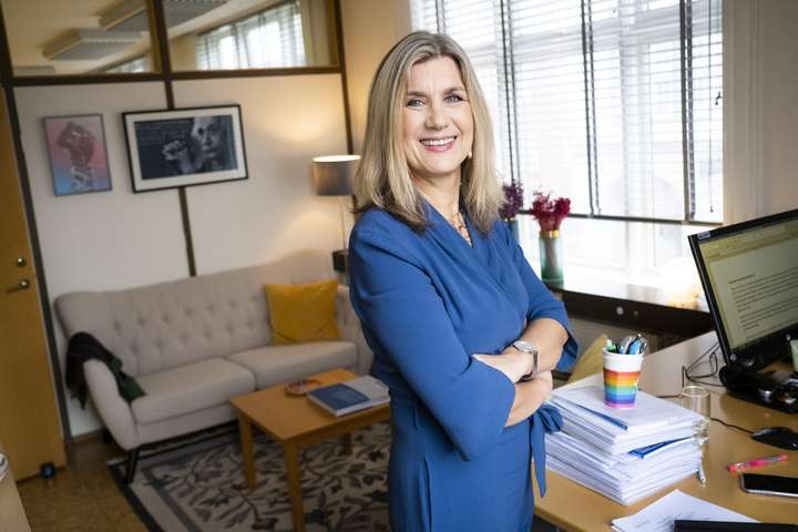 Hanna Katrín Friðriksson: „Þegar ég var krakki þurftu foreldrar mínir að safna réttum á borðið“