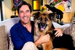 Hundur að nafni Jon Hamm