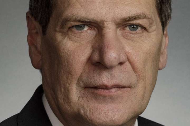 Brynjar fékk vinnu