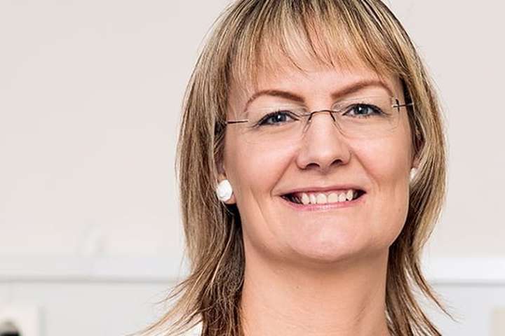Ernu Ýr leið eins og hún væri stödd í sjónvarpssal á trúarlegri stöð