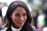 Hálfsystir Meghan Markle á leið til London