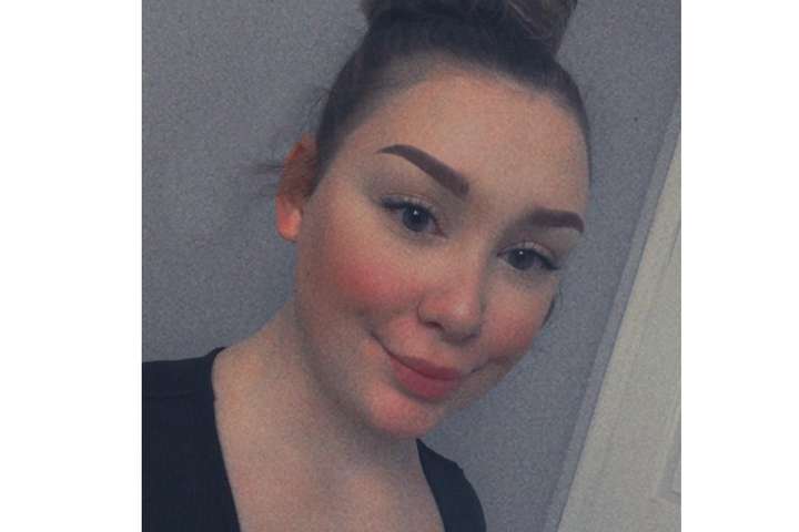 Sandra upplifði taumlaust ofbeldi í fósturkerfinu: „Ég skar orðið „hóra” á handlegginn á mér“