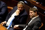 Netanyahu mætir andstöðu ráðherra sinna – Segir þrennt í stöðunni fyrir forsætisráðherrann