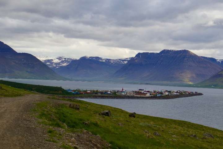 Erum við að verða komin?