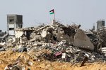 Meira en 12.000 lík föst undir rústum á Gaza – Ísraelar leyfa ekki þungavinnuvélar