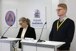 Til greina kemur að herða sóttvarnareglur