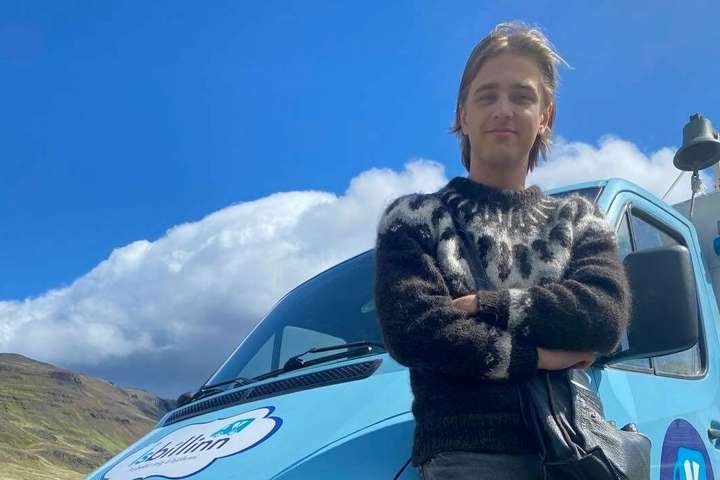 Ísbílstjórinn Jón Ísak lifir ævintýralífi: „Þarf að rífast við einbúann svo hann kaupi ís“