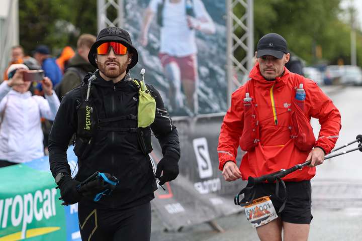 Davíð Rúnar Bjarnason er gestur vikunnar í Einmitt: “Að deyja í brautinni frekar en að hætta”
