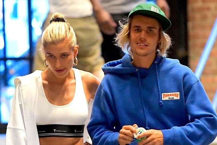 Justin Bieber og Hailey Baldwin eru víst gift
