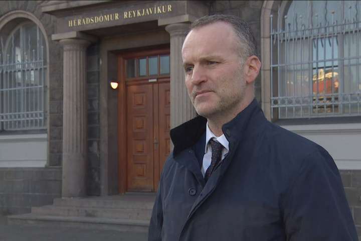 Ómar R. Valdimarsson vann mál gegn fyrrum skjólstæðingi – Úrskurðarnefnd lögmanna gerð afturreka