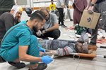 Stórskotahríð dynur á Kamal Adwan-sjúkrahúsinu á Gaza – Spítalinn hefur breyst í grafreit