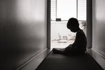 „Ég á varla góða minningu um móður mína – hún var grimm, fjarlæg og ofbeldisfull„“