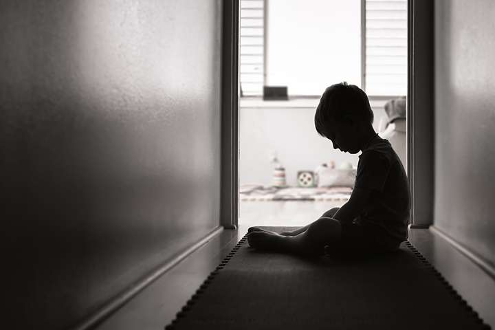 „Ég á varla góða minningu um móður mína – hún var grimm, fjarlæg og ofbeldisfull„“