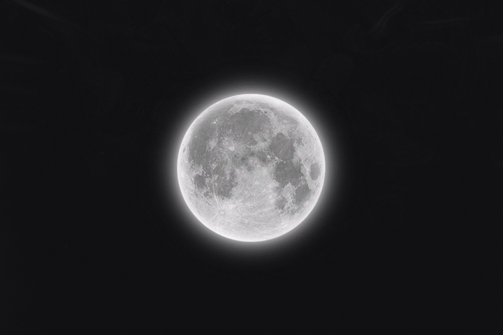 Freyr gefur út lagið MOON: „Ég nærist á því að skapa list“