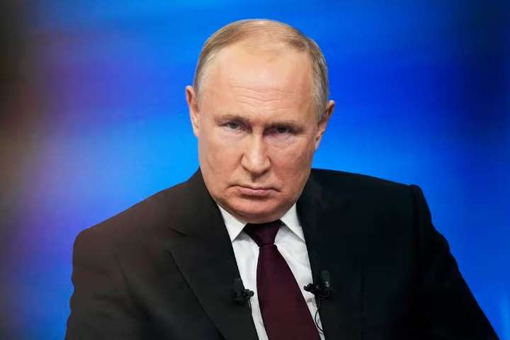 Blóðslóð Rússlandsforseta – Um dularfull dauðsföll gagnrýnanda Putins