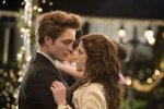 Ný bók í Twilight-bókaflokknum: Miðnætursól er saga Edwards