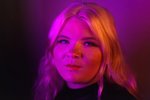 Unnur Sara hlaut Nýsköpunarverðlaun: „Tók ákvörðun um að flýja til Íslands út af útgöngubanni“