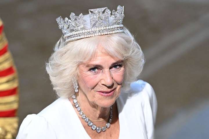 Kamilla drottning afboðar sig vegna veikinda