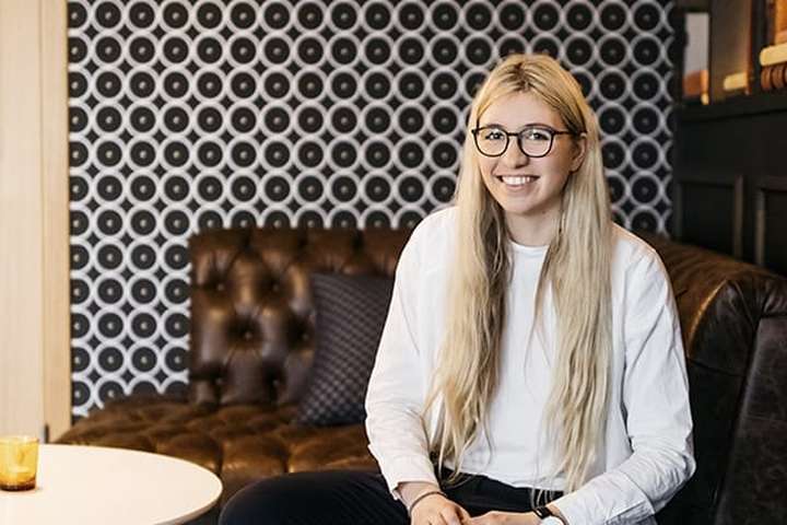 Vídeó: Alda Karen sýnir fataskápinn